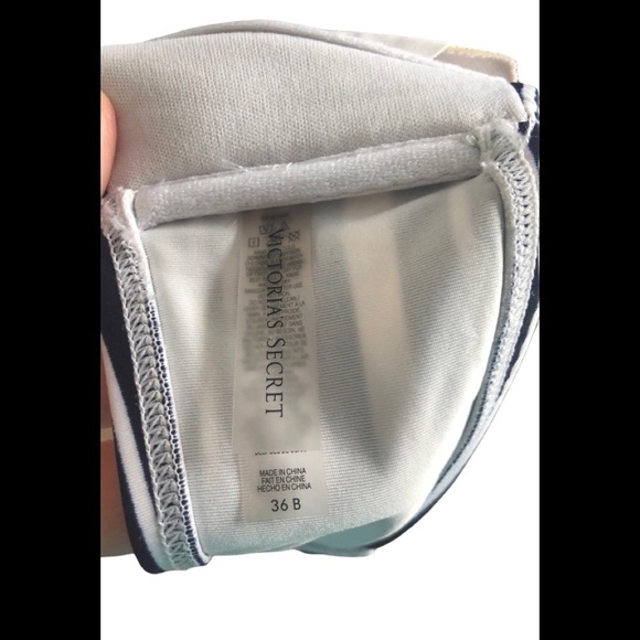 Victoria’s Secret Push Up Padded Navy White Twisted Bandeau Bikini Top 36B - Picture 4 of 4